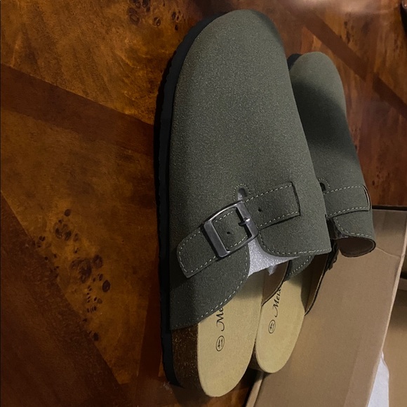 Dark Green Suede Clogs EU 41/ US 9 - Picture 6 of 10